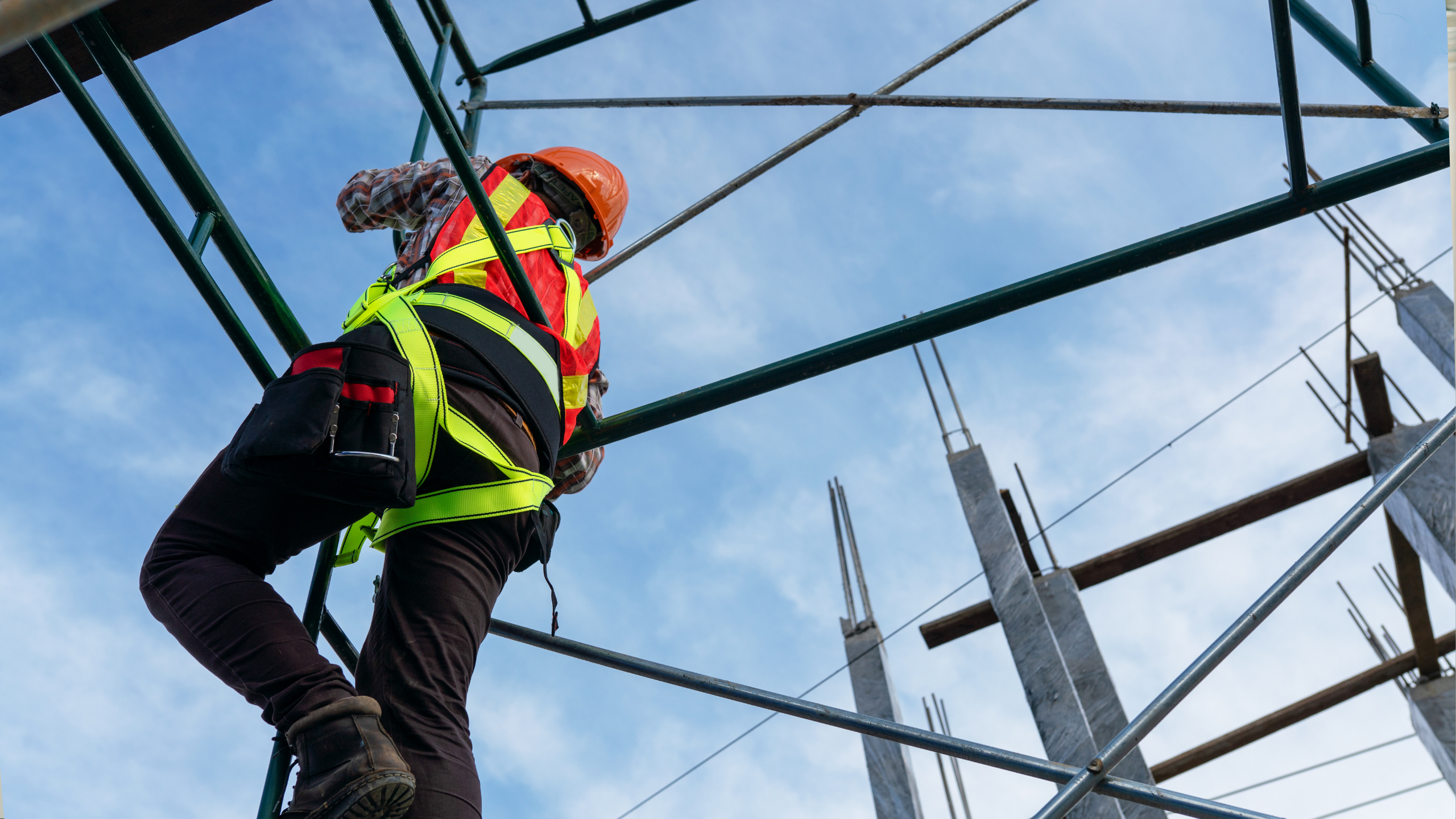 Formation travail en hauteur - port du harnais